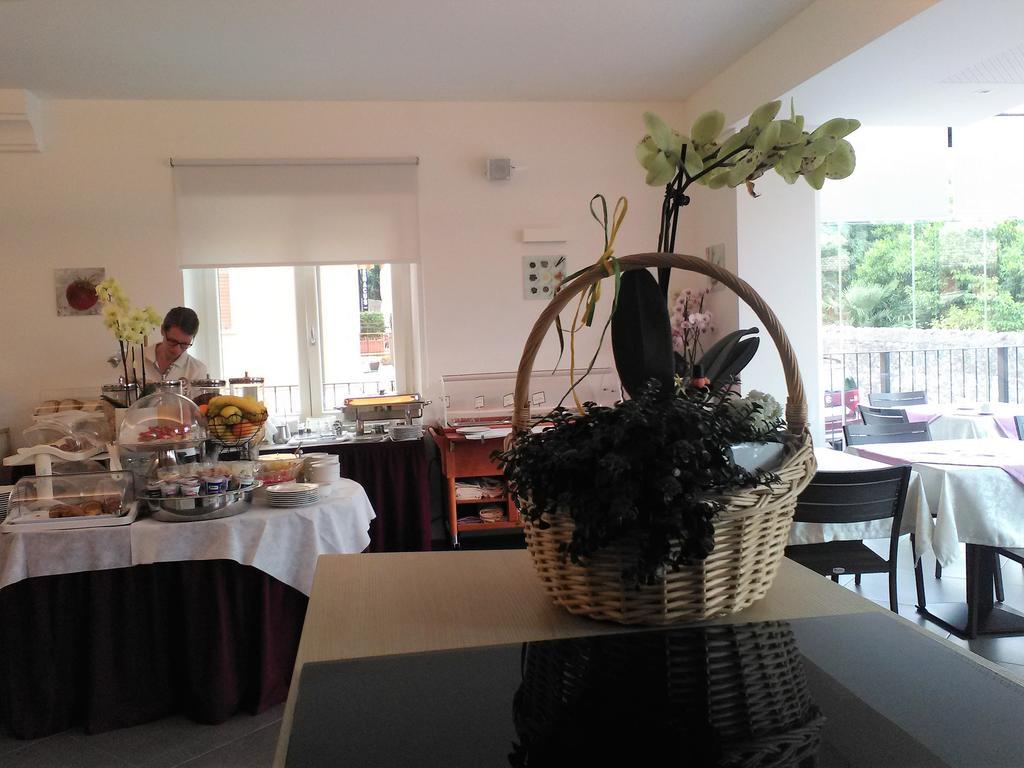 Hotel Orchidea Bardolino Kültér fotó
